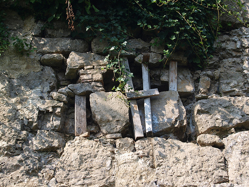 ruine_fenster.jpg